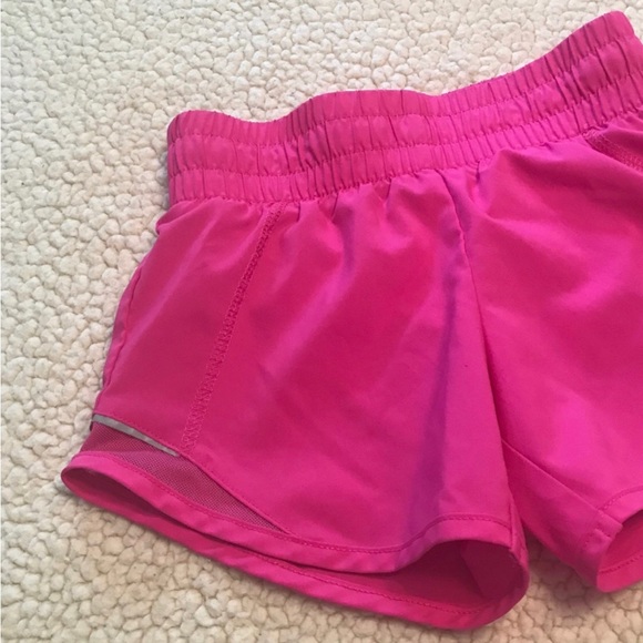 Athletic Works Active Wear Activewear Bright Pink Dri-Fit Shorts
4 / 5 XS - Picture 6 of 14
